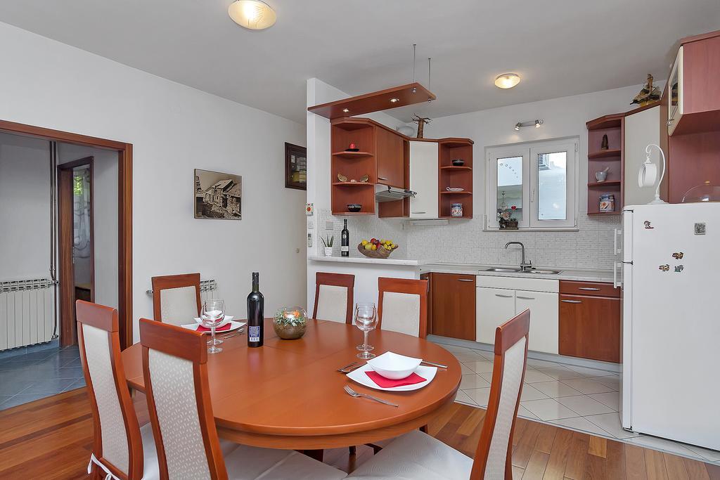 Apartments Smiljka Makarska Extérieur photo