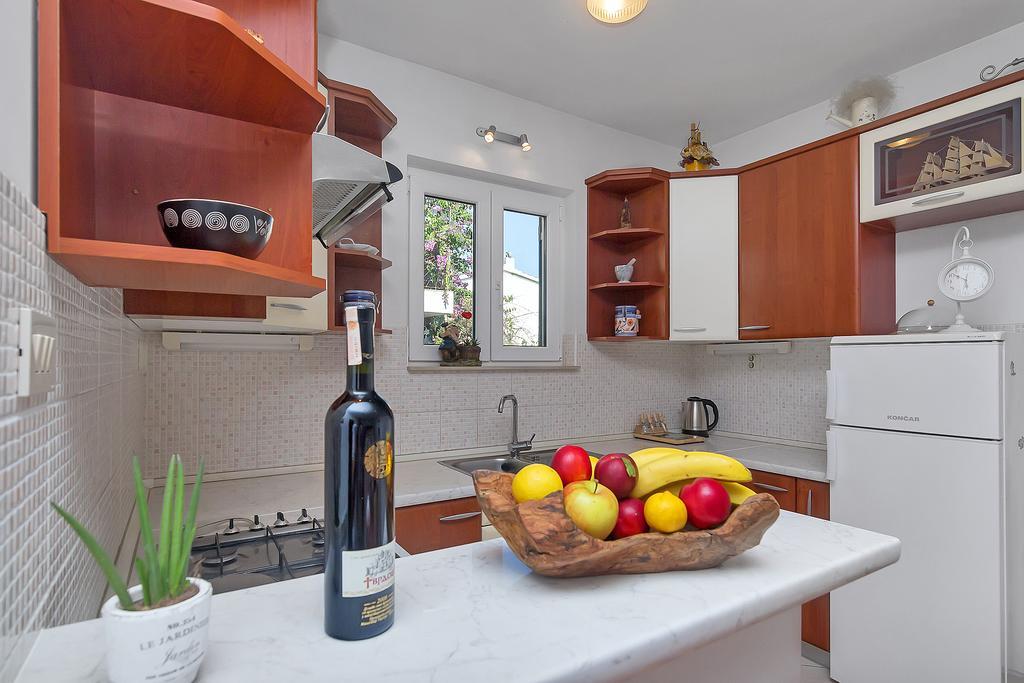Apartments Smiljka Makarska Extérieur photo